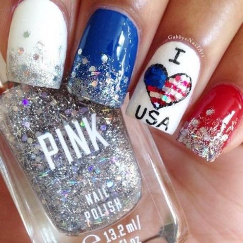 nail art 4th of july