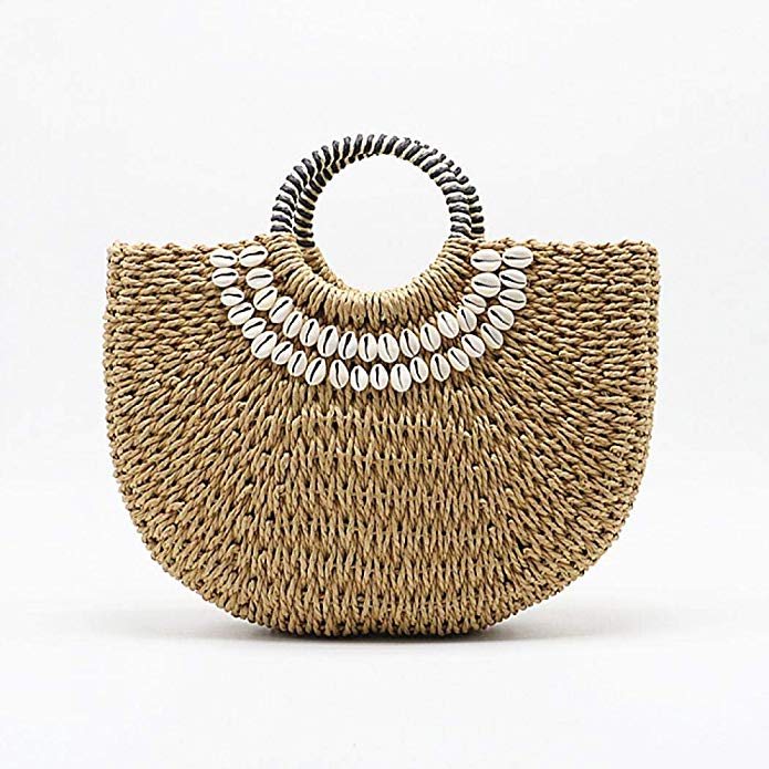 bolso de pajilla con caracoles