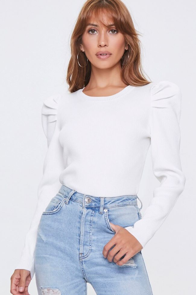 modernos tops con mangas abullonadas